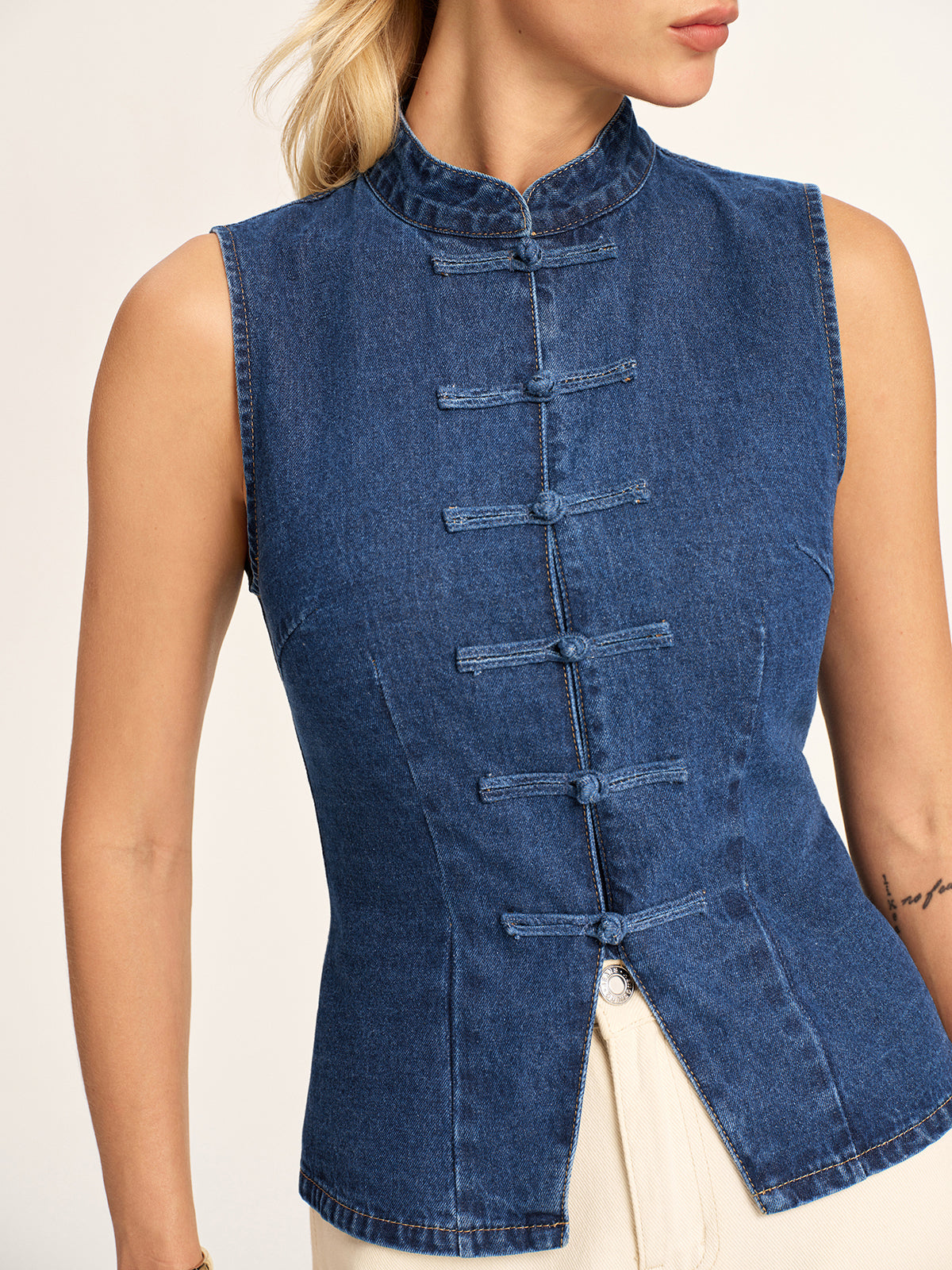 Mandarin Collar Frog Button Denim Vest Casual Sleeveless Jacket