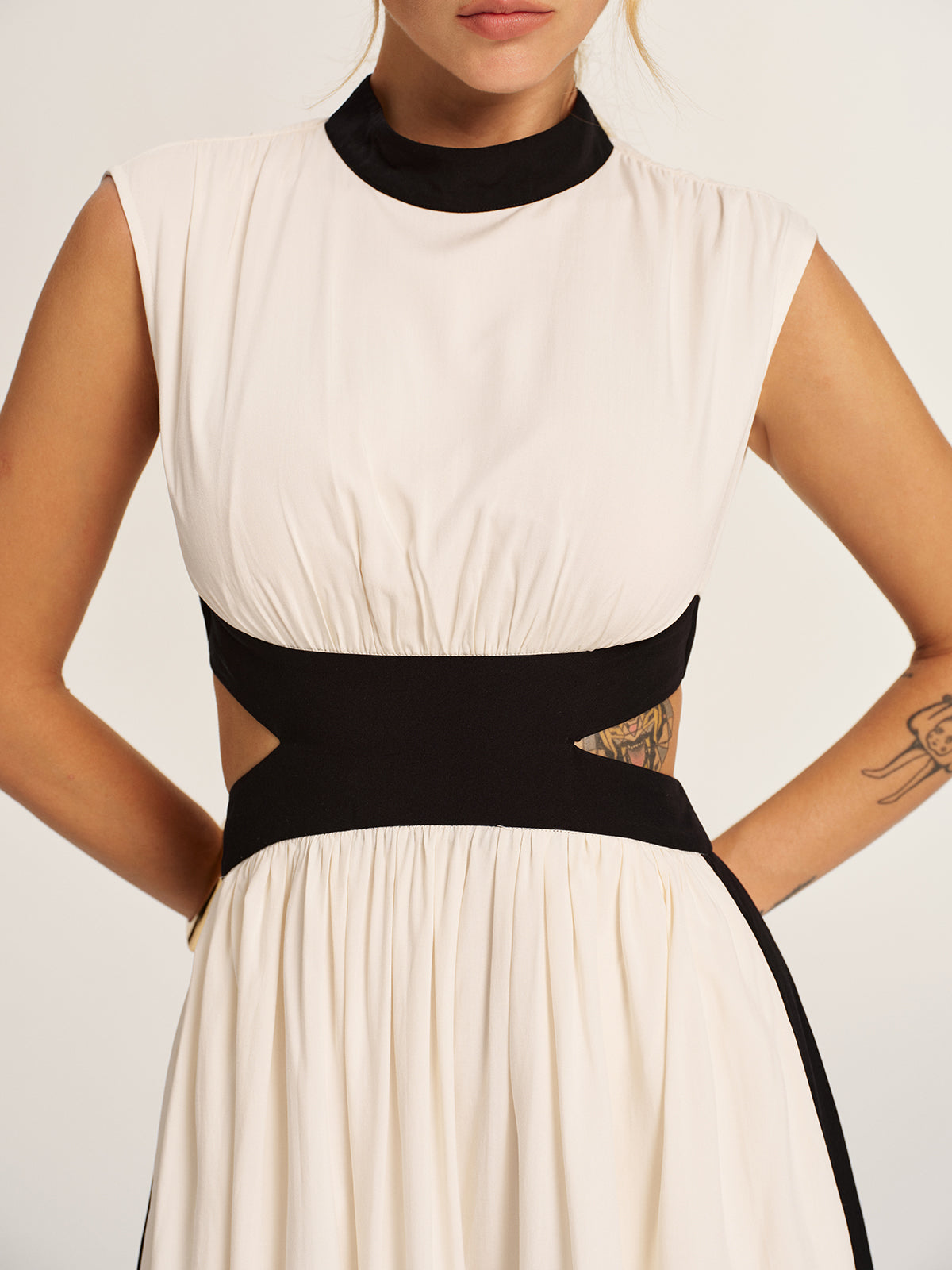 Color Block Cutout Pocketed Maxi Dress with Side Slits and Belt