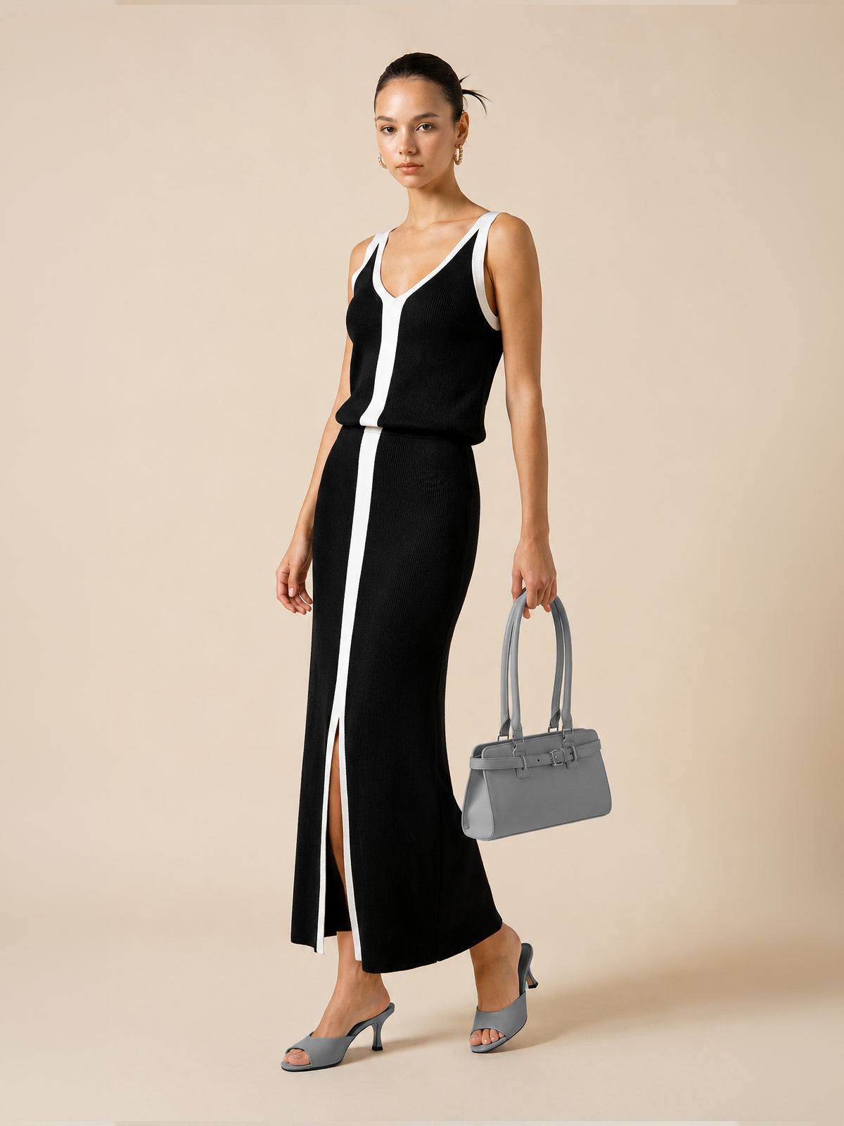 Contrast Trim Slit-Front Ribbed Knit Maxi Dress with Long Sleeves and V-Neck