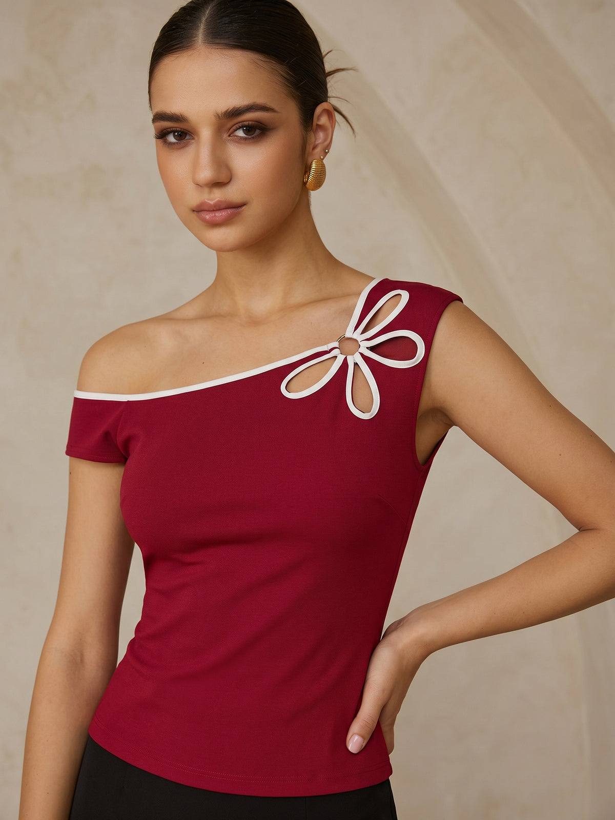 Flower Cutout One-Shoulder Top Women Summer Fashion
