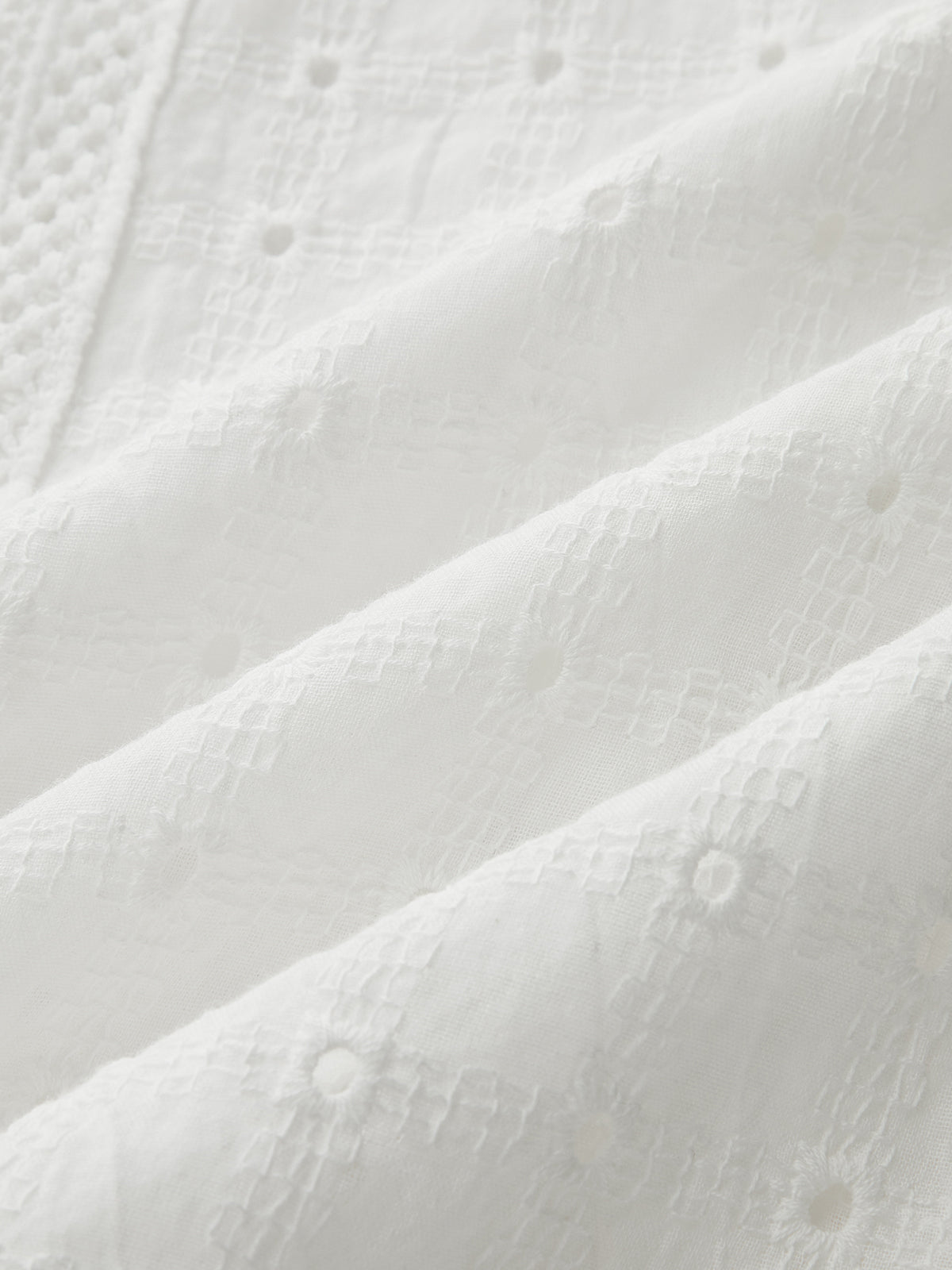 Eyelet Embroidery Ruffle Sleeveless Shirt for Women Casual Summer Wear