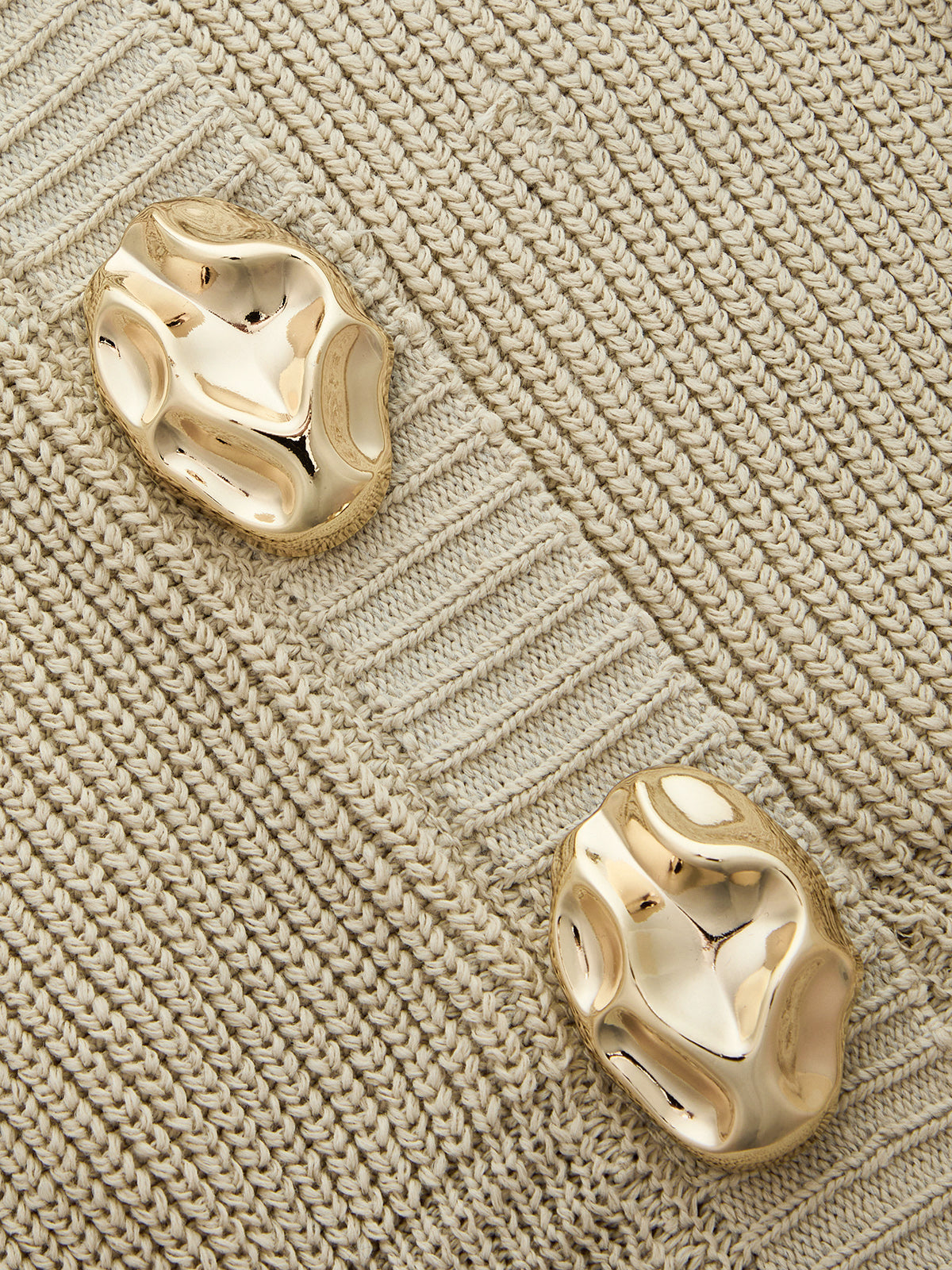 V-Neck Metal Accent Knit Vest Lightweight Layering Piece