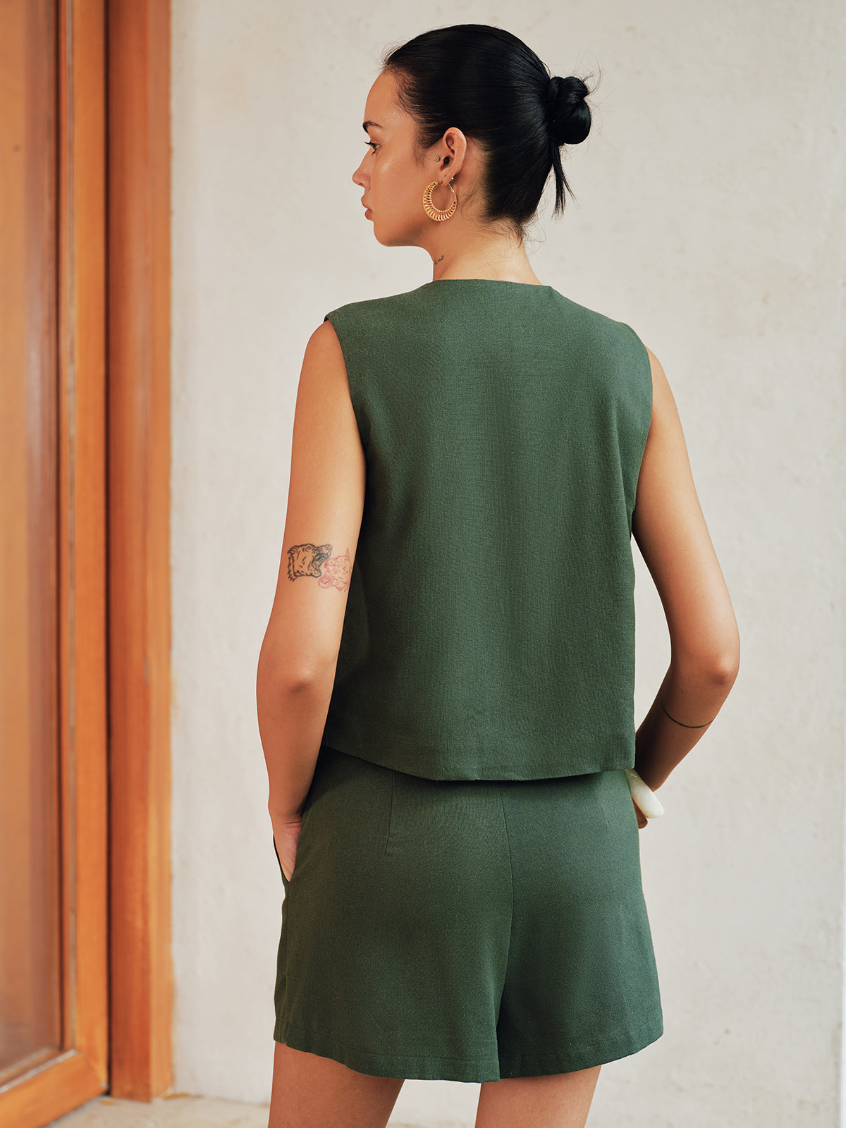 Cotton Linen Vest & Pleated Shorts Set for Summer Casual Wear