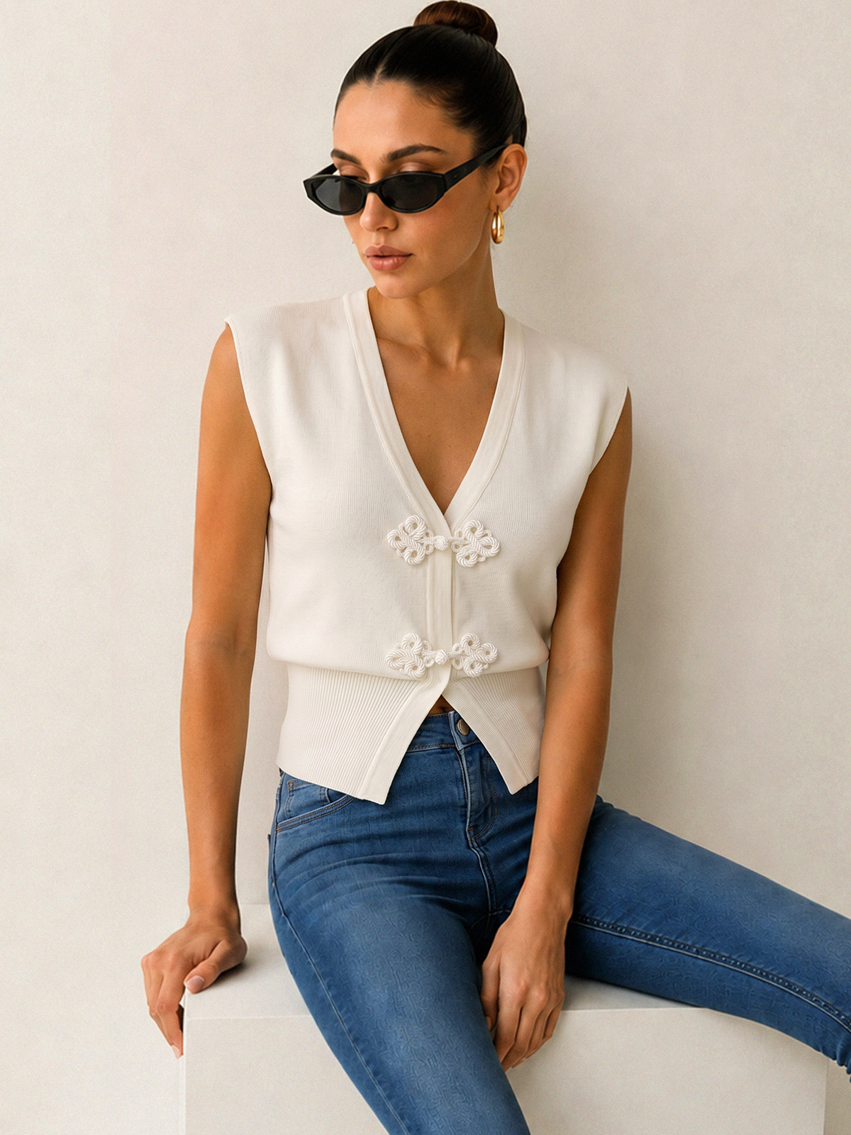 Frog Button V Neck Knit Vest Stylish Casual Layering Piece