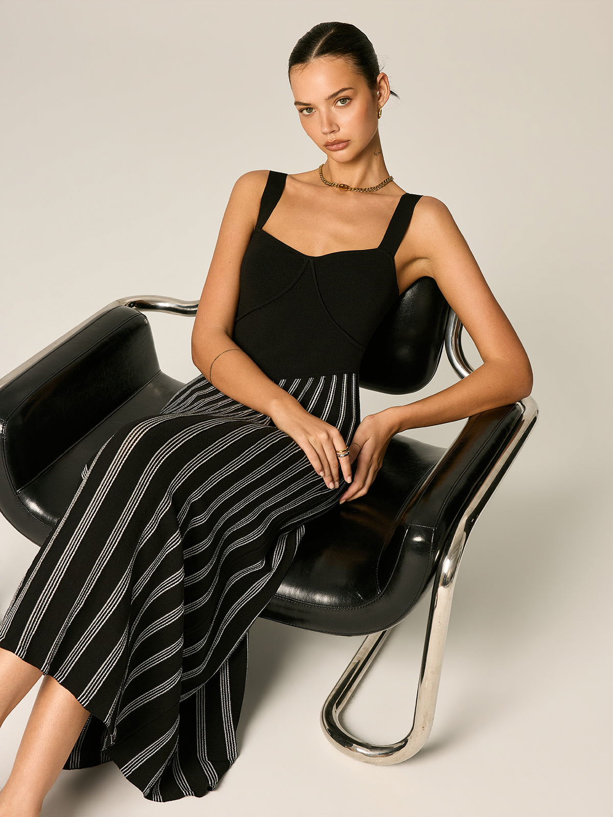 Slim Fit Striped Knit Maxi Dress for Casual Summer Wear