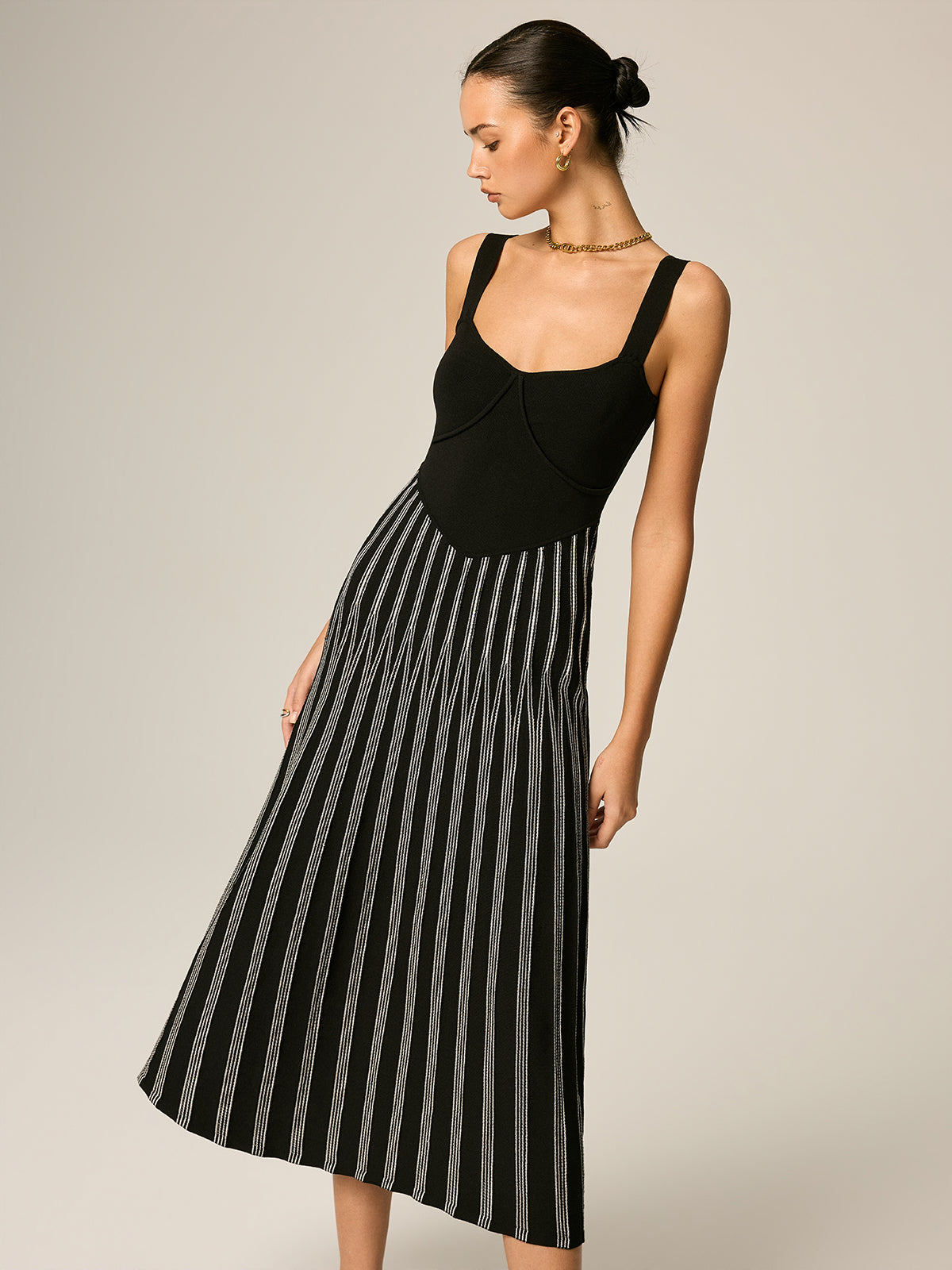 Slim Fit Striped Knit Maxi Dress for Casual Summer Wear