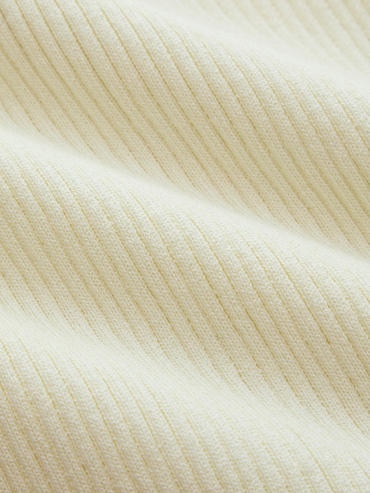 Contrast Trim Keyhole Ribbed Knit Crop Top for Women Casual Wear