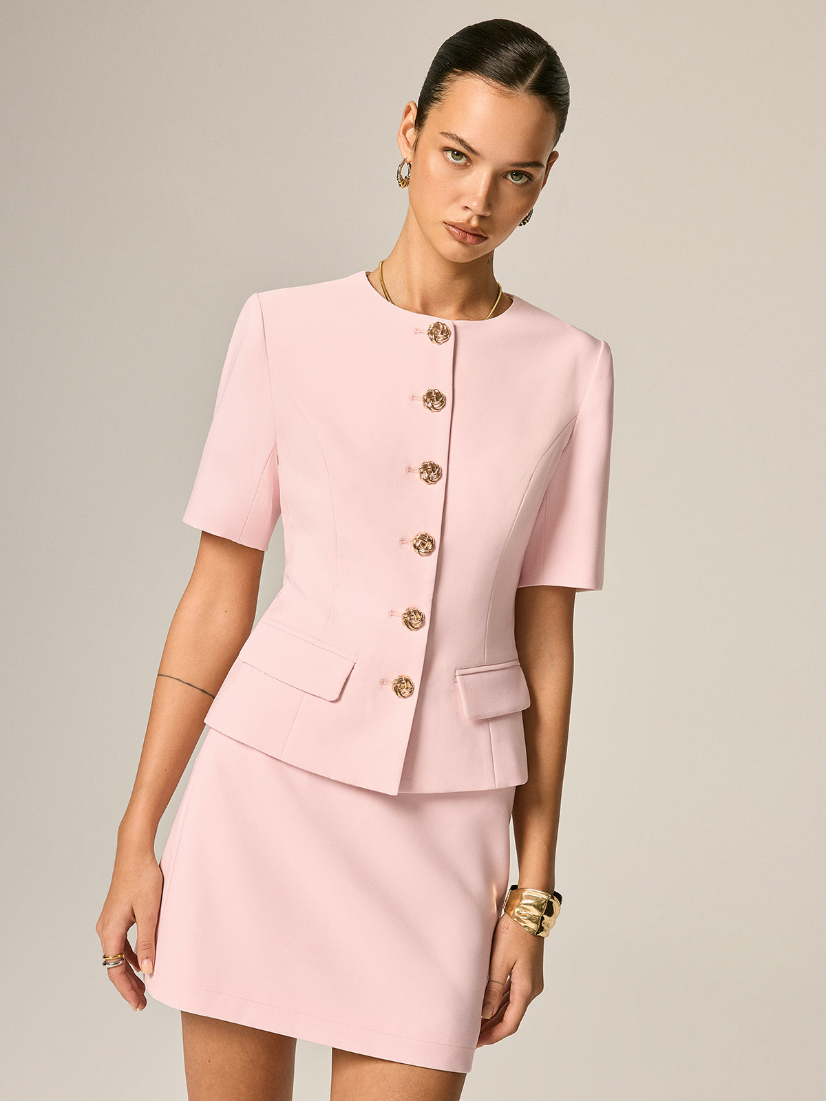 Short Sleeve Fitted Blazer & Mini Skirt Set for Women in Fashionable Office Wear