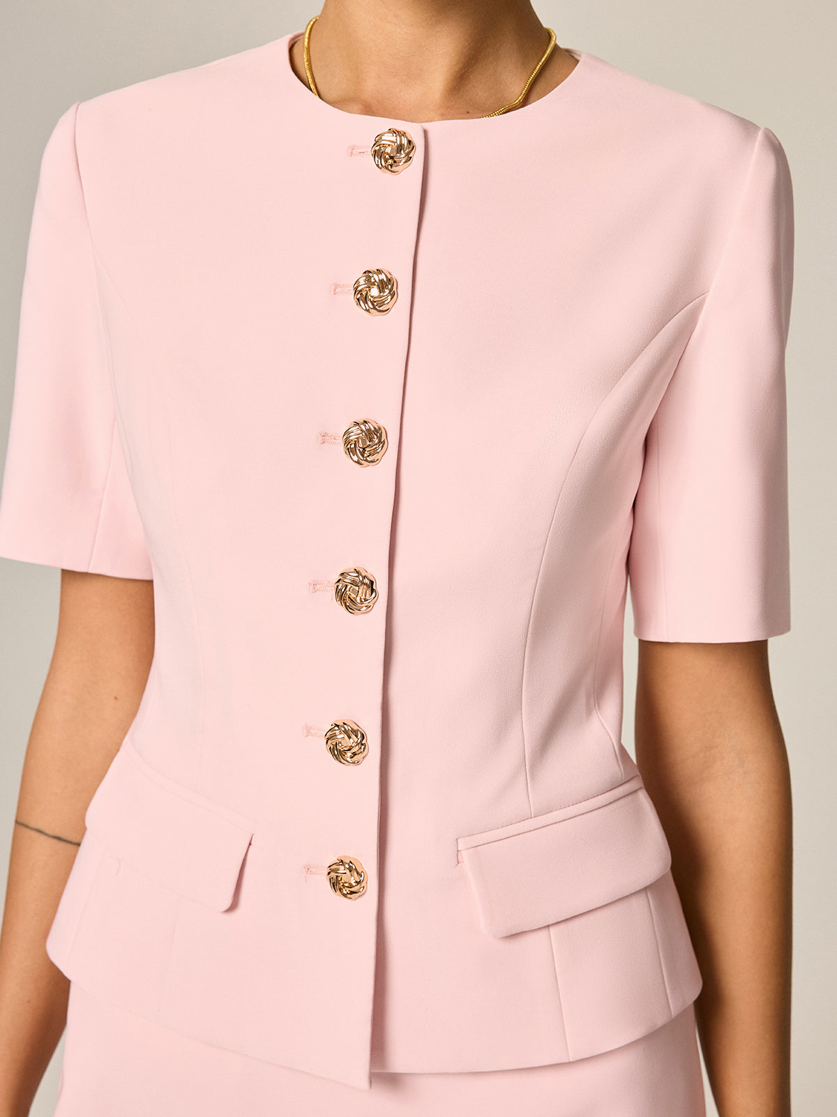Short Sleeve Fitted Blazer & Mini Skirt Set for Women in Fashionable Office Wear