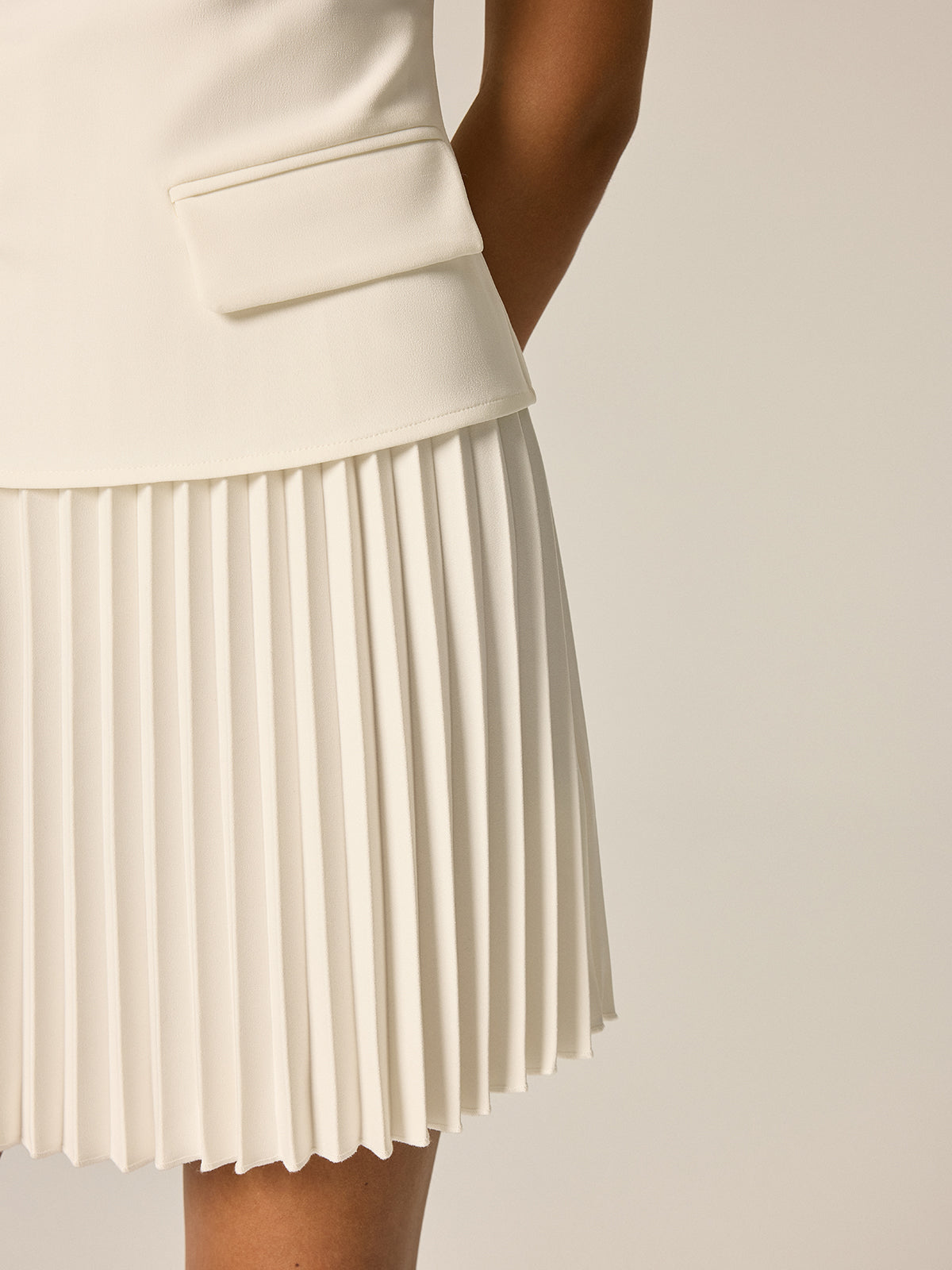 Metal Detail Pleated Mini Dress for Women Trendy Casual Party Wear
