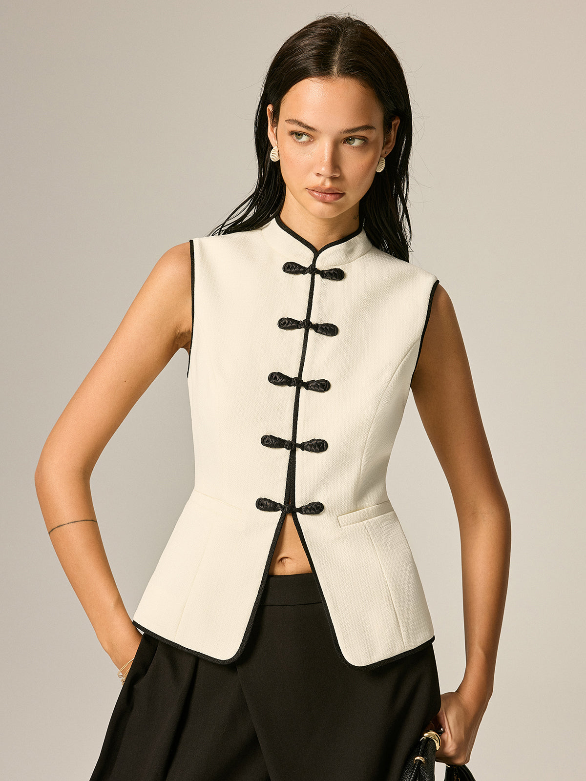 Frog Button Contrast Trim Textured Vest - Traditional Chinese Style Unisex Linen