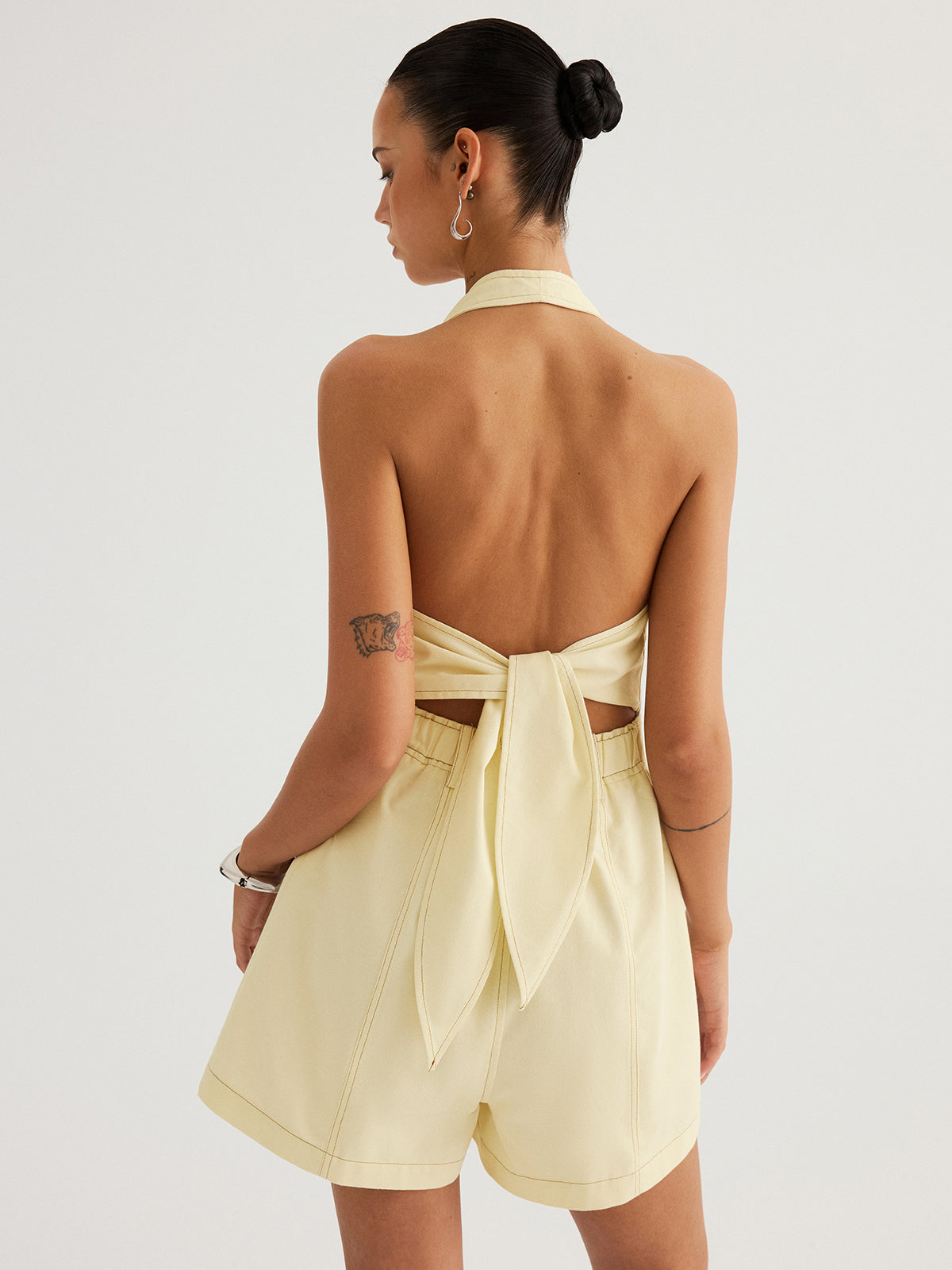Cotton Halter V-Neck Tie-Back Romper Stylish Summer Outfit for Women