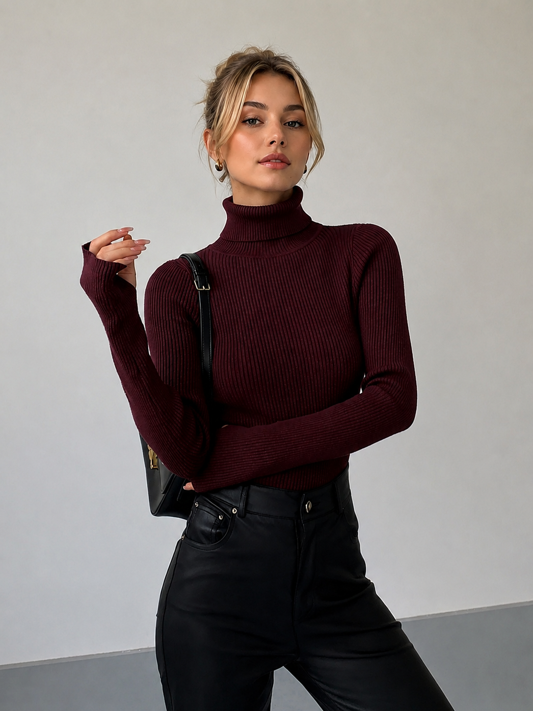Minimalist Turtleneck Slim Knit Top for Women - Versatile Winter Apparel