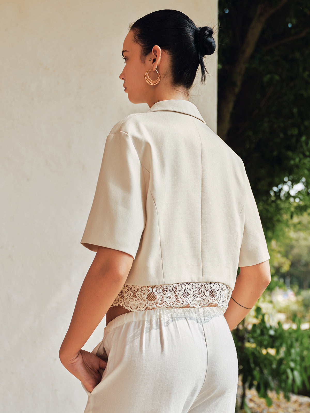 Double Breasted Lace Hem Short Sleeve Blazer with Elegant Tailored Fit for Women