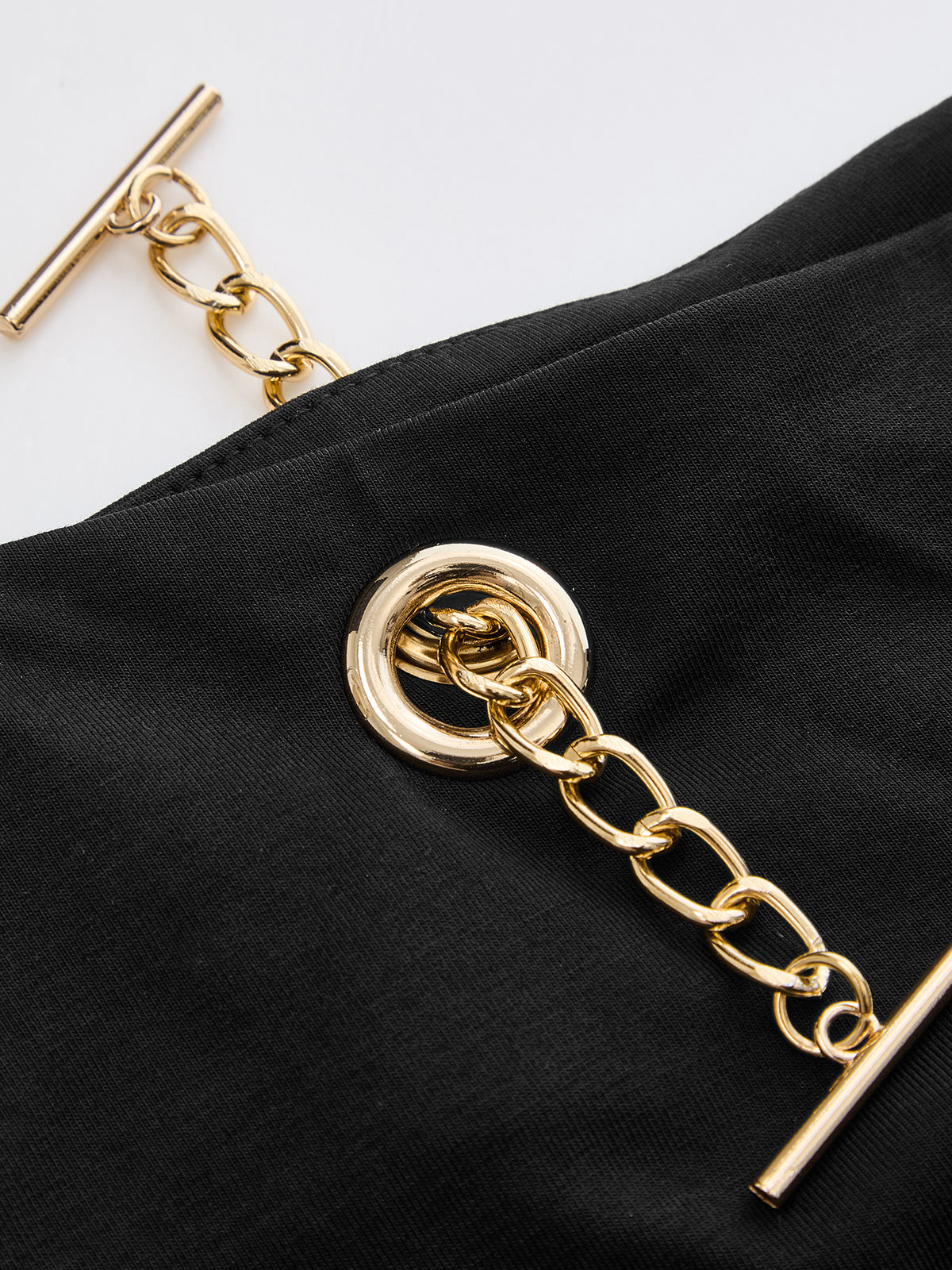 Chain Detail Off Shoulder Short Sleeve Top for Women Stylish Casual Wear