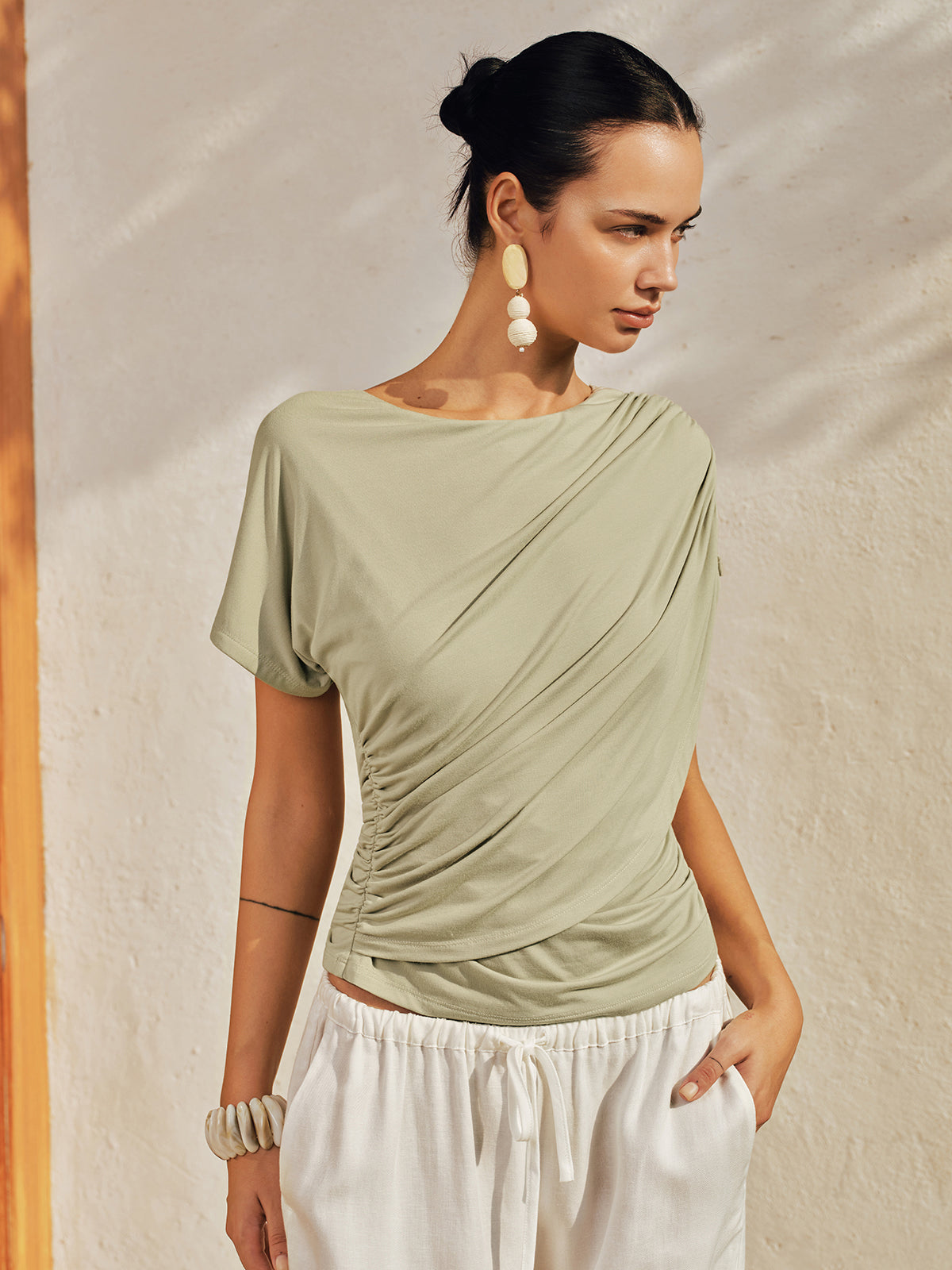Draped Short Sleeve Asymmetric Hem Slim Top for Women Casual Wear
