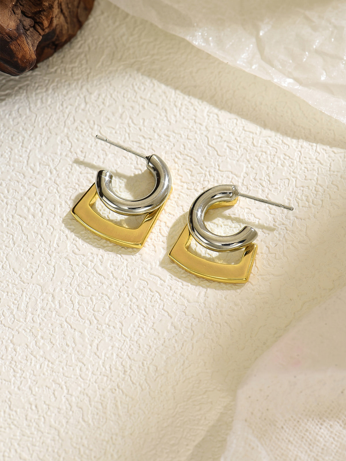 Two-Tone Geometric Statement Hoop Earrings for Everyday Wear