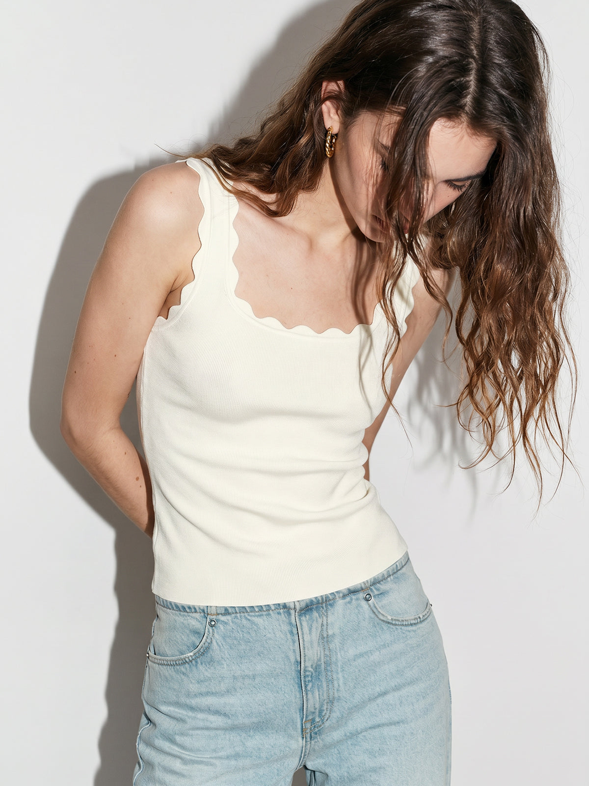 Scallop Edge Square Neck Ribbed Knit Tank Top for Women Summer Casual