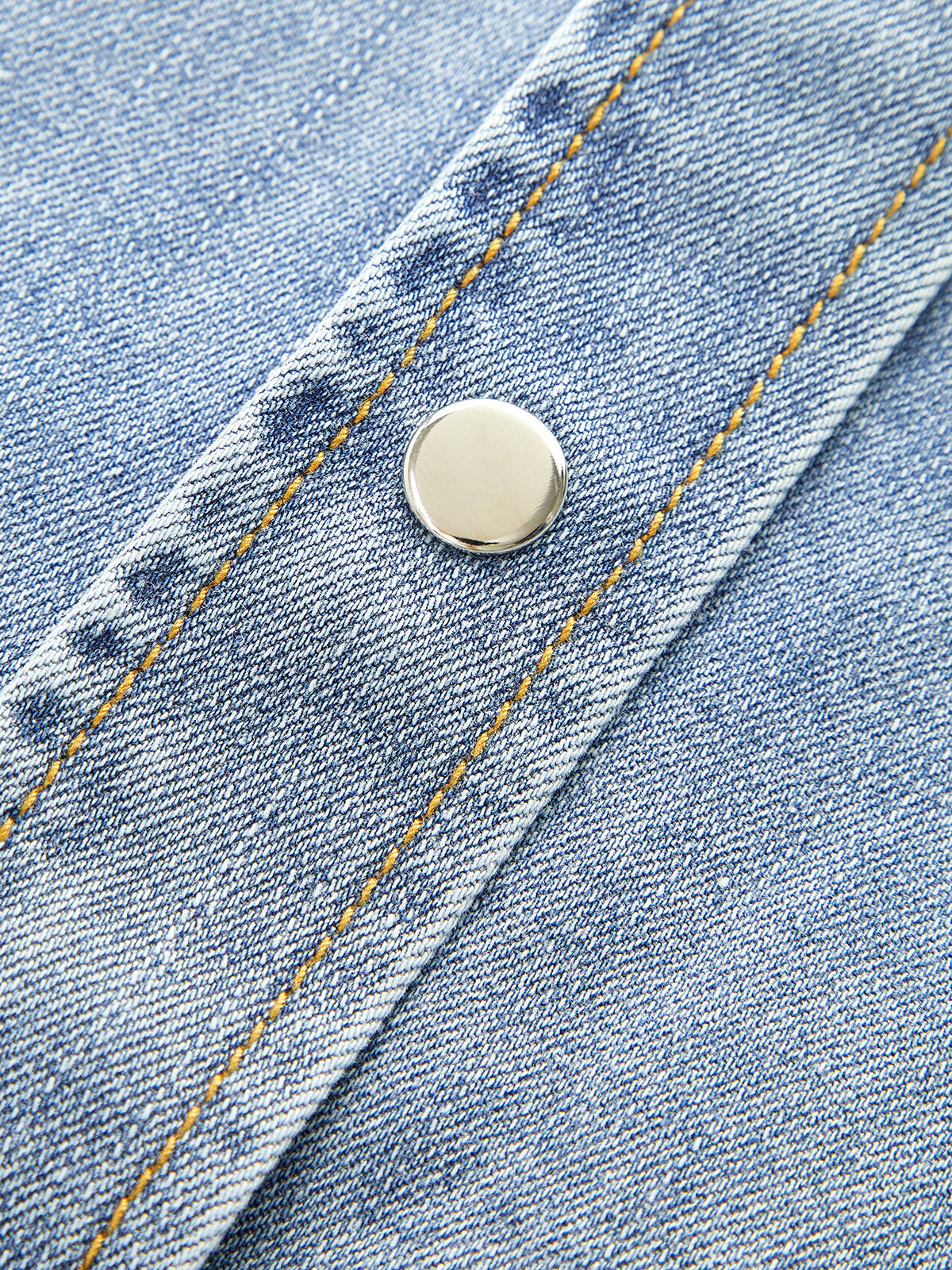 Epaulet Metal Button Denim Shirt for Men, Classic Casual Style