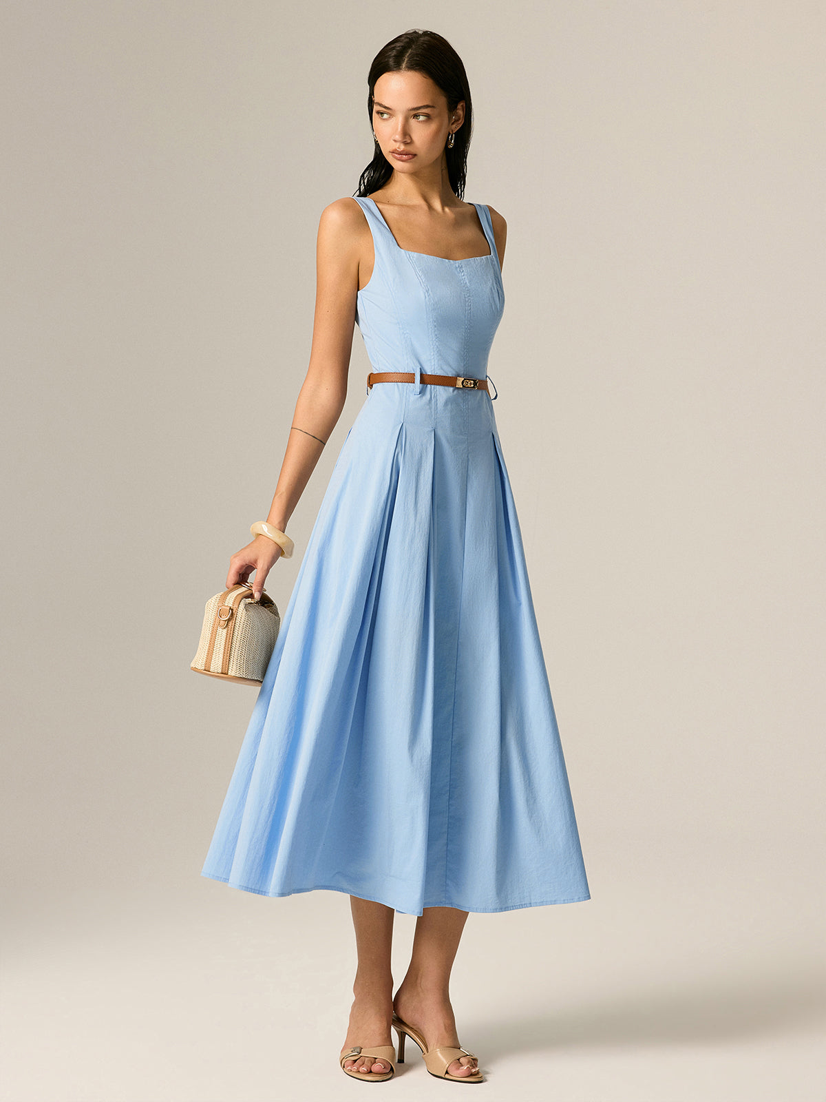 Square Neck Belted Pleated Maxi Dress for Elegant Evening Wear