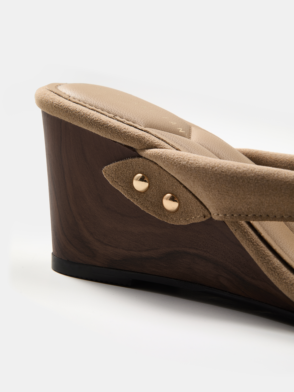 Casual Thong Wedge Sandals for Summer Beach Comfort