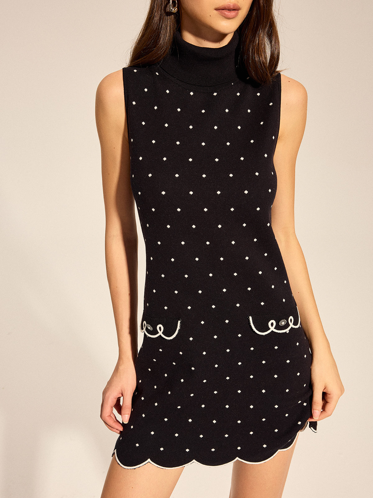 Polka Dot Scalloped Hem Knit Mini Dress with Short Sleeves