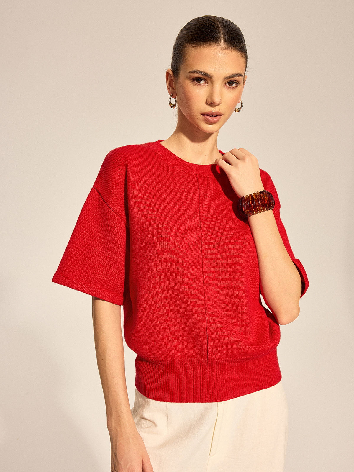 Center Seam Drop Shoulder Knit Top with Long Sleeves and Crew Neck