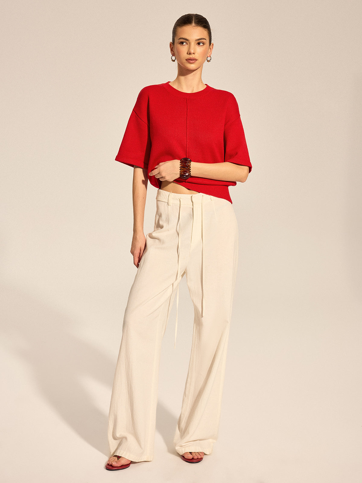 Center Seam Drop Shoulder Knit Top with Long Sleeves and Crew Neck