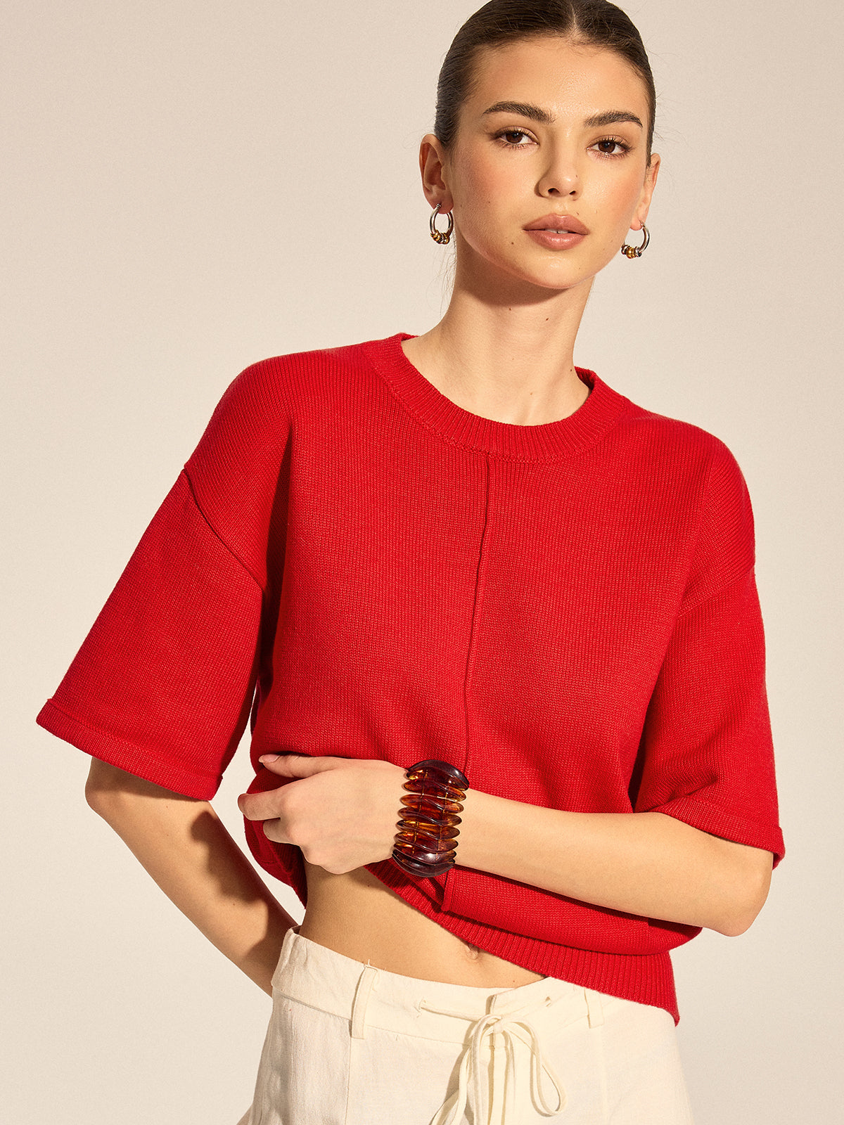 Center Seam Drop Shoulder Knit Top with Long Sleeves and Crew Neck