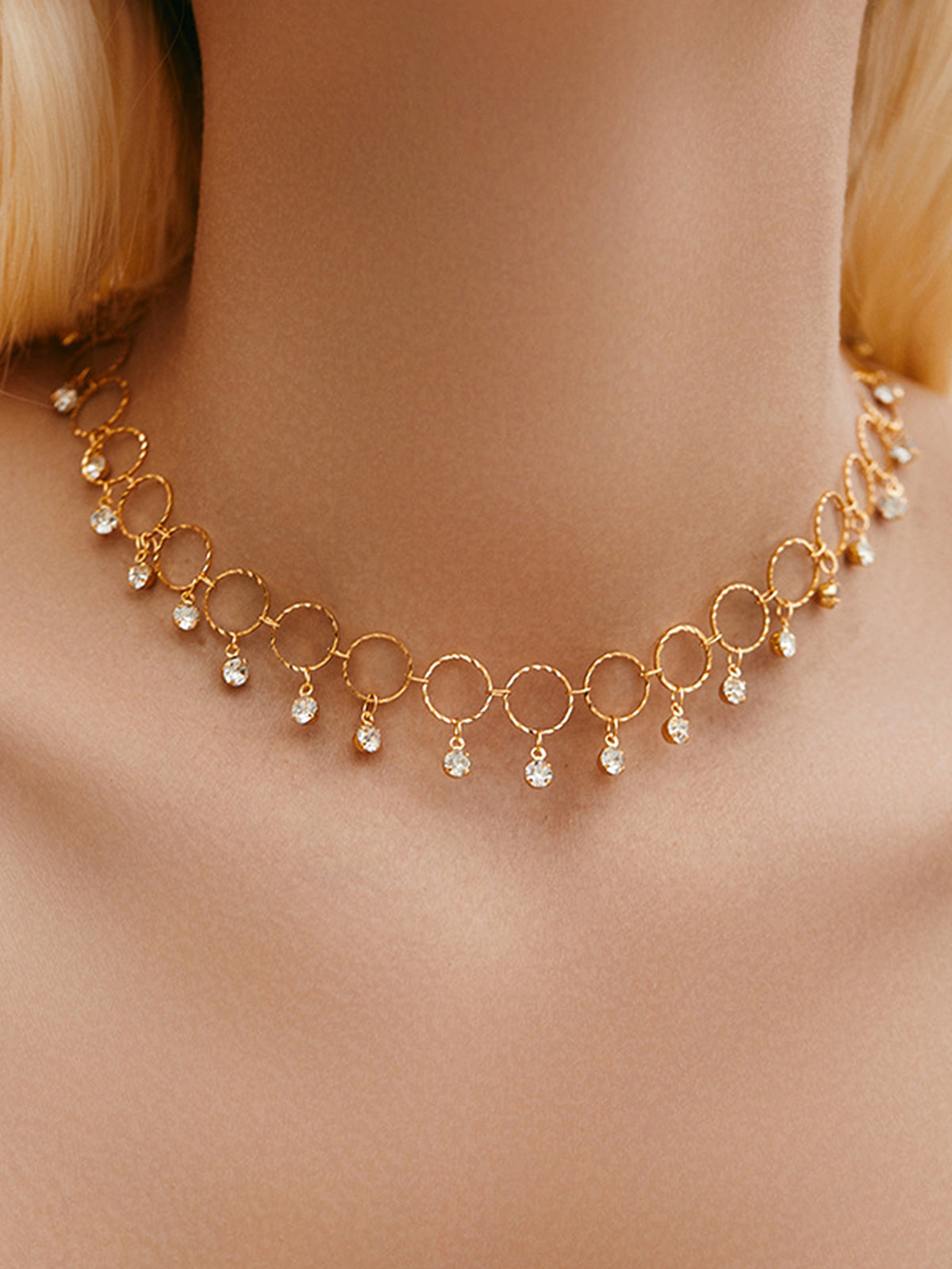 Dangling Crystal Circle Choker Necklace Elegant Statement Jewelry