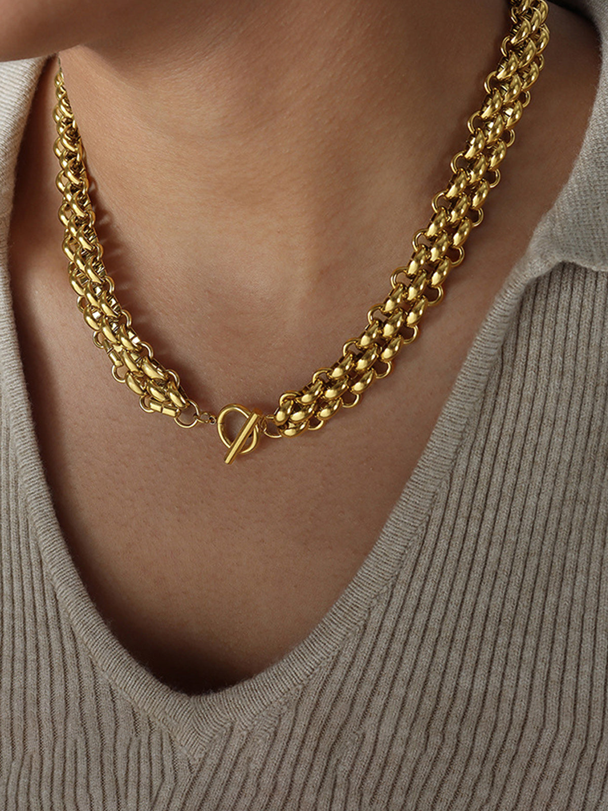 Chunky Twisted Link Chain Necklace for Women Premium Statement Jewelry