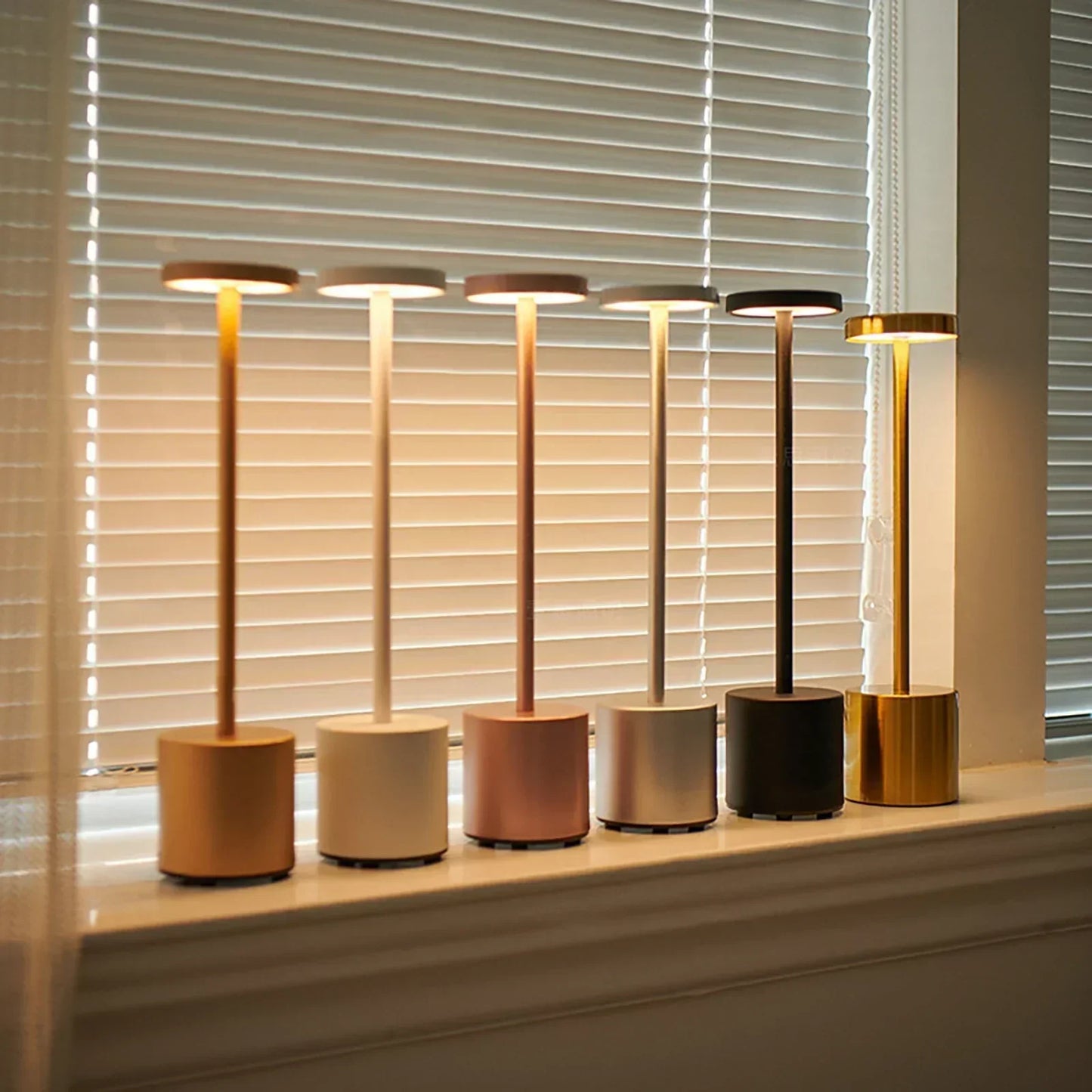Koadclo | Classic Wireless LED Desk Lamp - Touch Sensor with 3 Color Temperatures