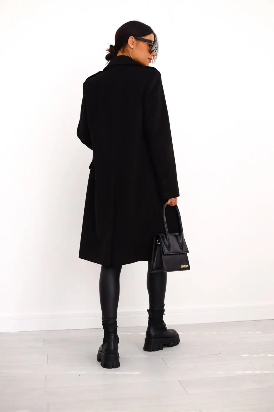 Hunder | Women’s Double-Breasted Wool Coat – Stylish & Comfortable