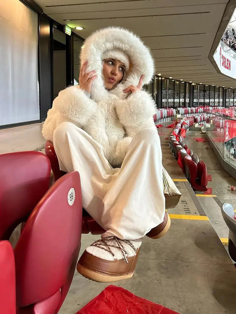 LUNARA | Oversized Hooded Faux Fur Coat for Winter Styling