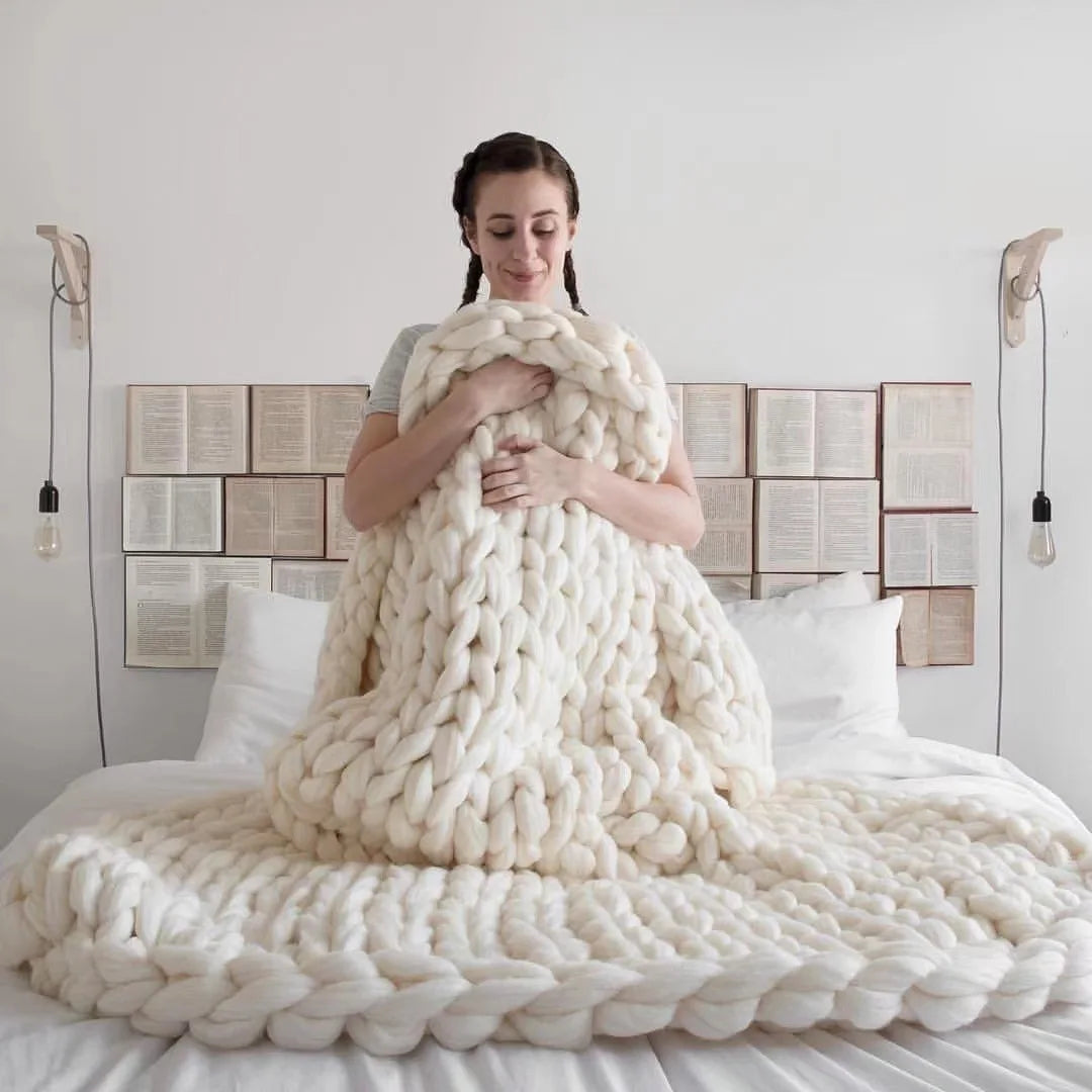 koadclo | Chunky Knit Blanket – Cozy Wool Blanket for Every Room – Soft & Warm for Sofa and Bed